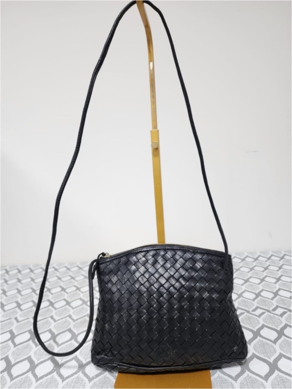Authentic Bottega Veneta Vintage Intrecciato Nodini Crossbody Bag Black - Picture 4 of 12